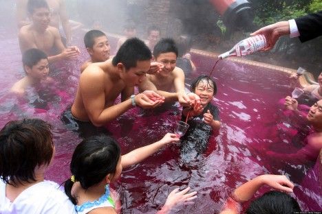 Sick Transit: The World’s Germiest Tourist Attractions
Article by
Steve
, filed under
Destinations & Sights
in the
Travel
category.
Caught the travel bug? Visit the world’s 10
filthiest
, ...